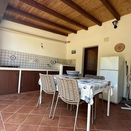 Villa By The Vulcano - 70Mq Plus Large Garden And Patio 外观 照片